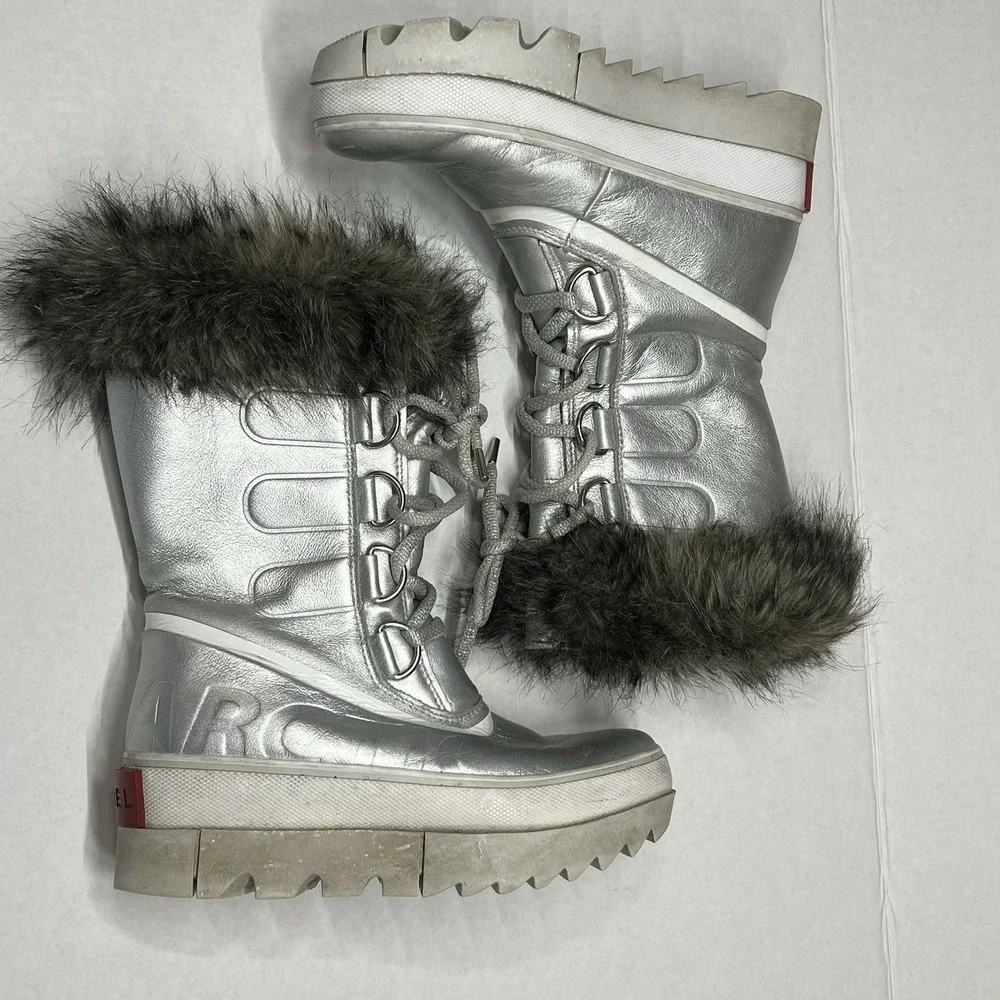 SOREL - Joan of Arctic Faux‎ Fur Snow Boot Silver Womens 7 Teen Girl Waterproof